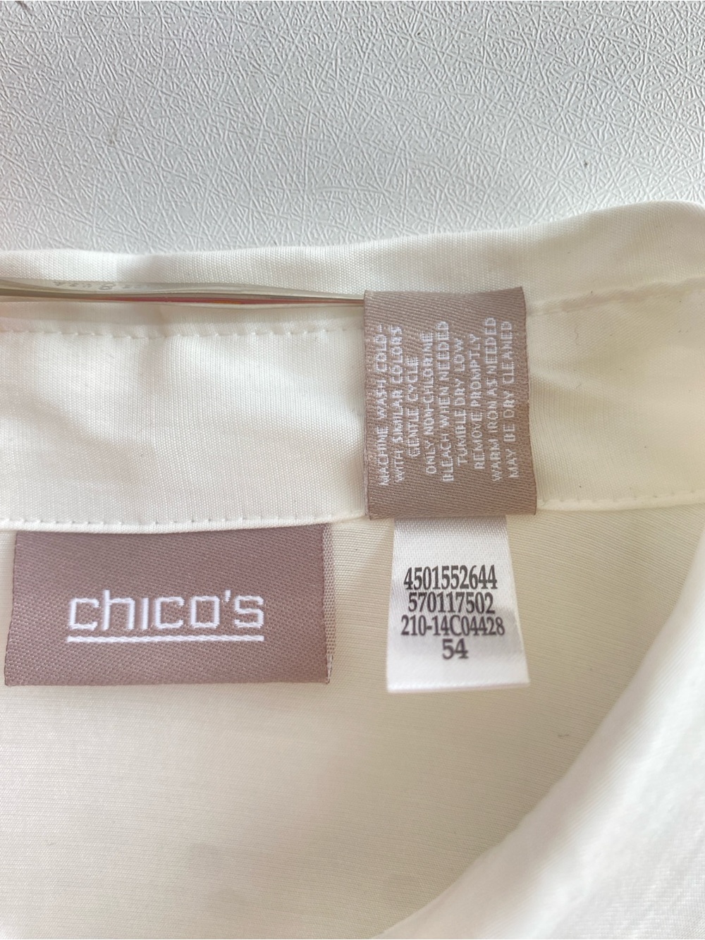 Chico's Ivory White Button Front Camp Shirt Size 1 Medium Roll Tab Sleeve Modal - Picture 11 of 16
